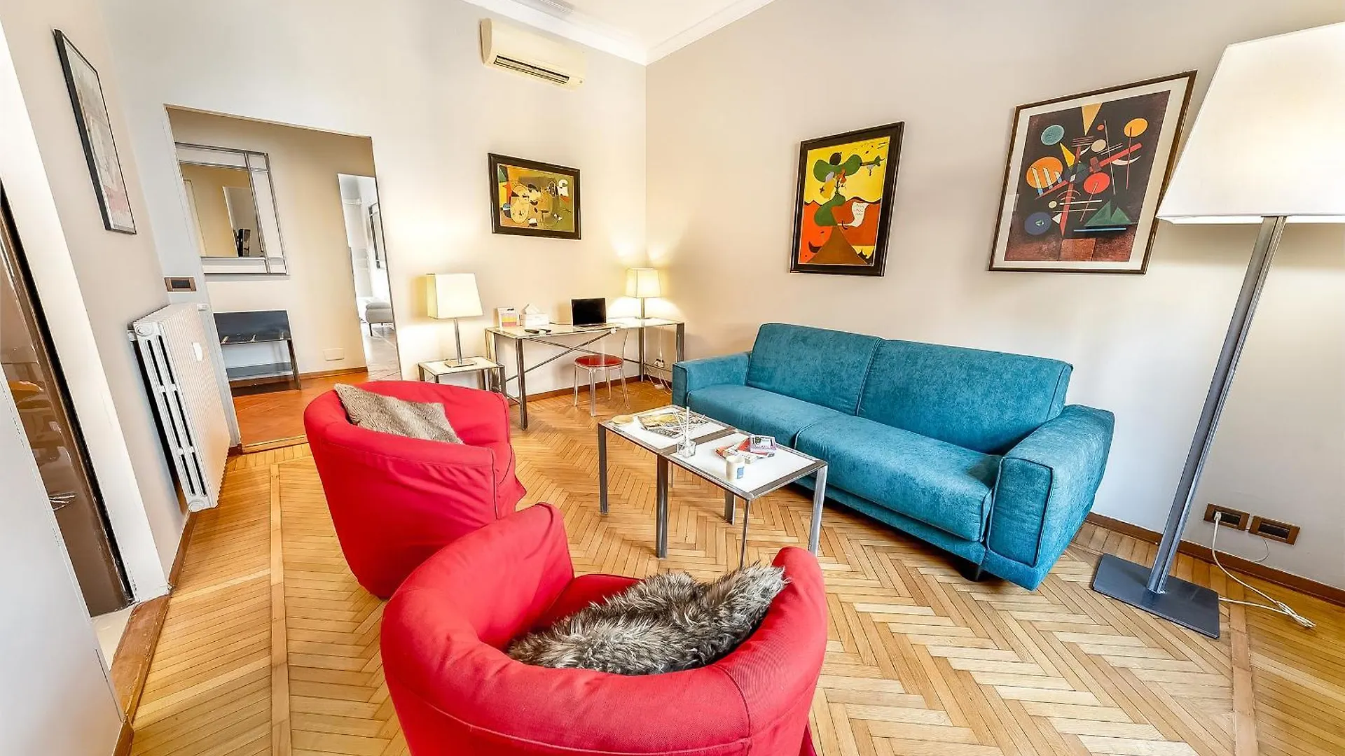 Tra Via Brera E Via Spiga, Suite Deluxe location