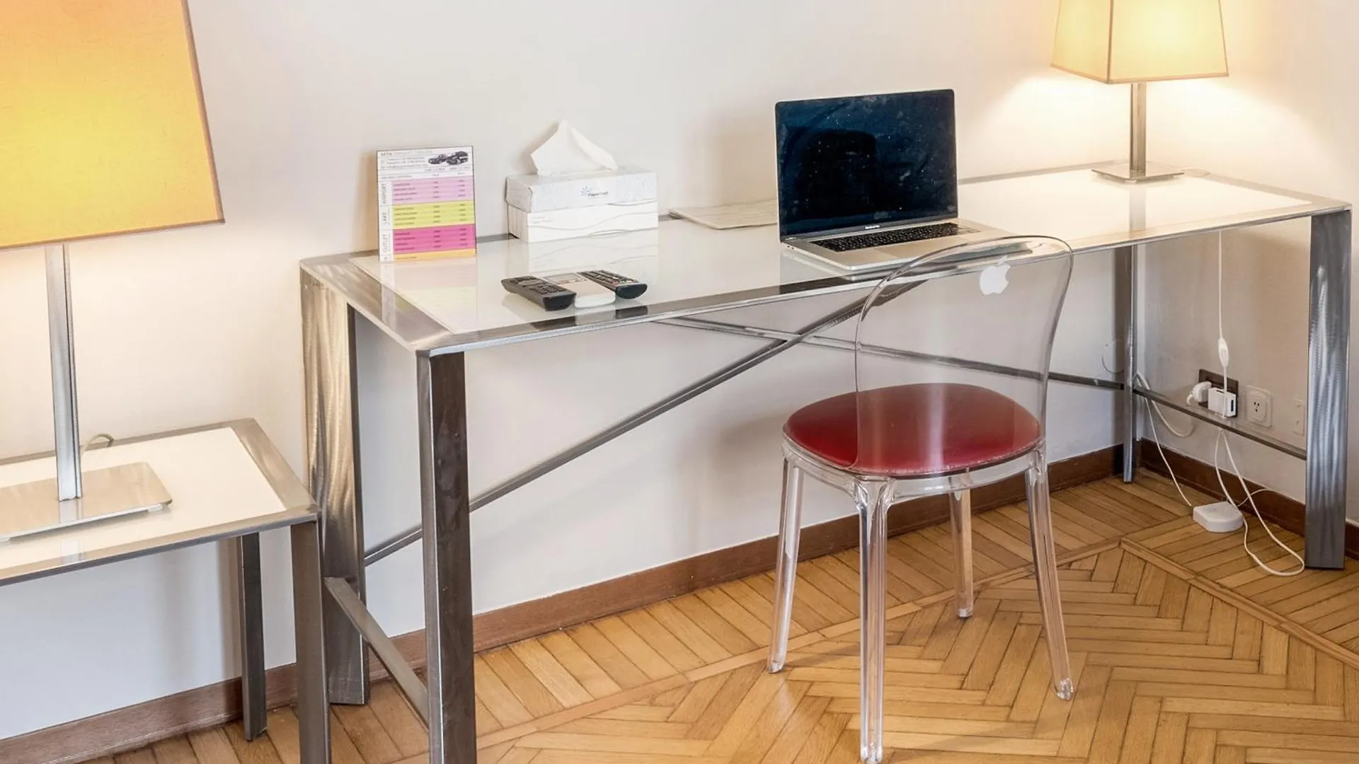 Apartment Tra Via Brera E Via Spiga, Suite Deluxe Milan