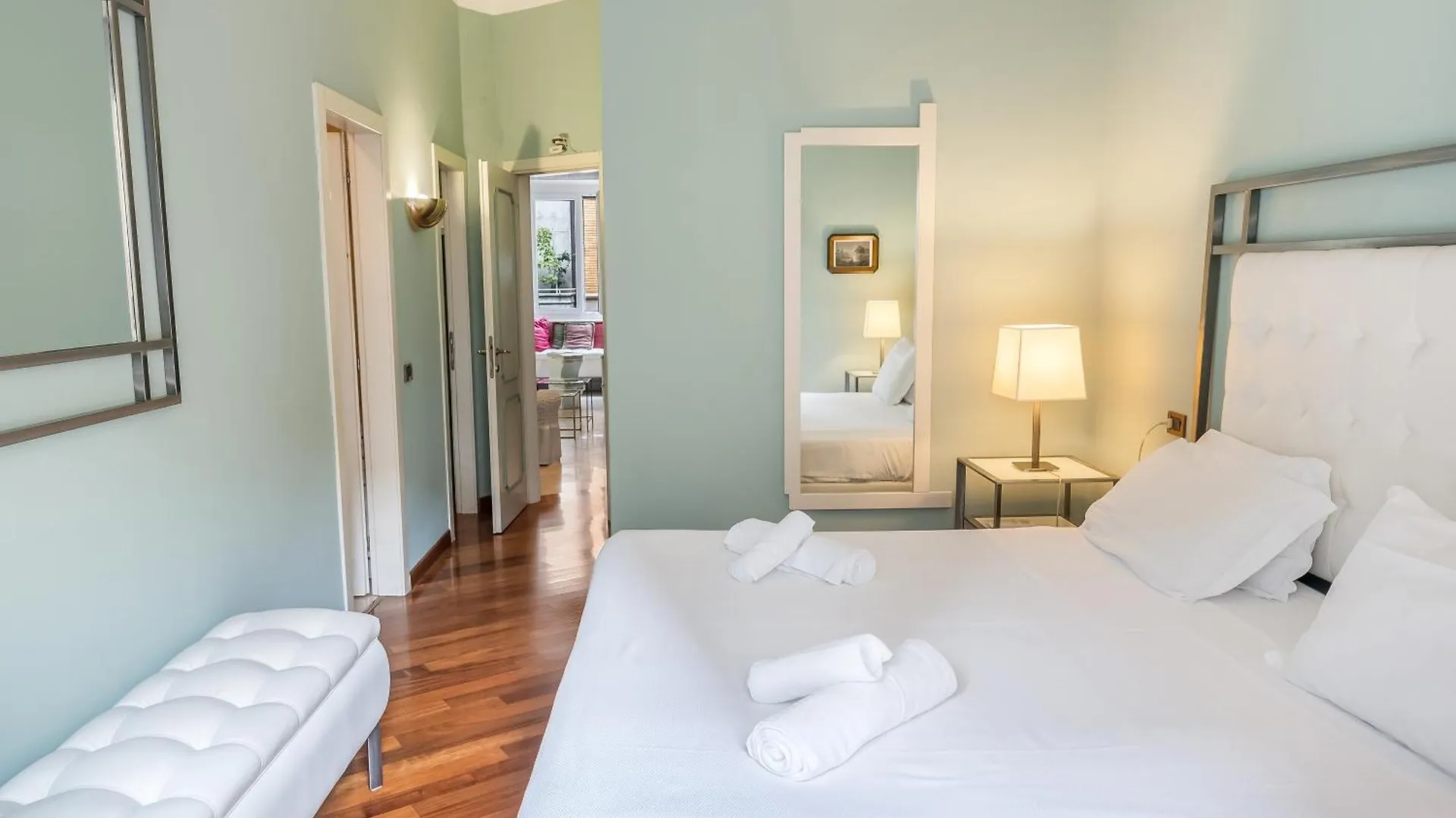 Tra Via Brera E Via Spiga, Suite Deluxe Milan Italy